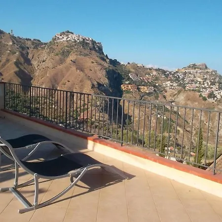 Hébergement de vacances Casa Mathea Castelmola